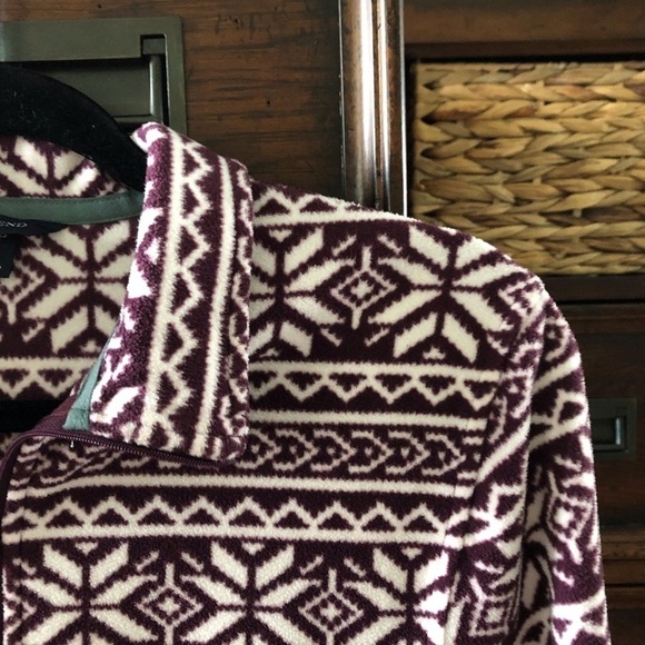 Land's End purple & white 1/4 zip fleece pull over sweater in size M - Picture 3 of 8